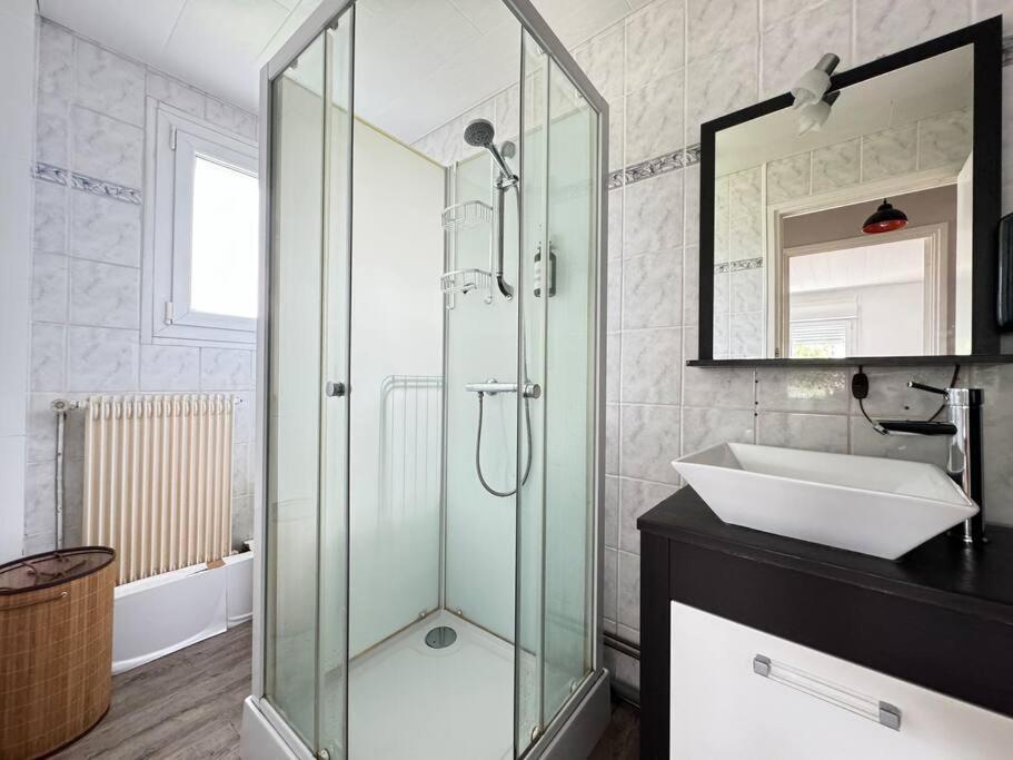 Appartement F2 Proche Axes Principaux - Claude Guichard Clermont-Ferrand Kültér fotó